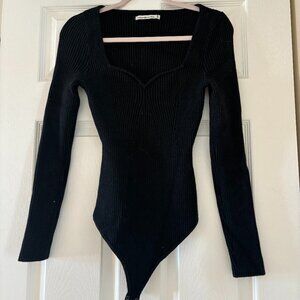 Abercrombie Sweetheart Knit Black Long Sleeve Bodysuit size Medium